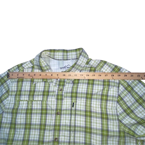 Eddie Bauer Outdoor Green Plaid Button Down Shirt - Men’s XXL - Picture 4 of 10